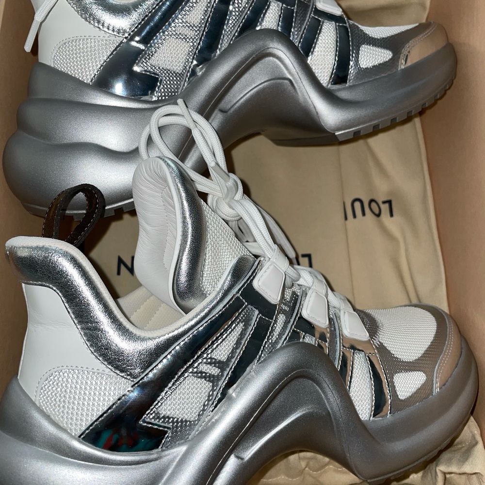 Louis Vuitton Archlight Sneaker - Picture 8 of 14